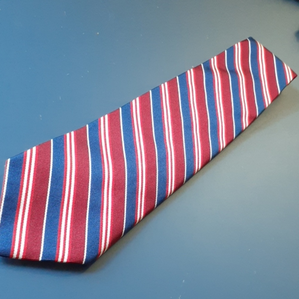 Men's tie
